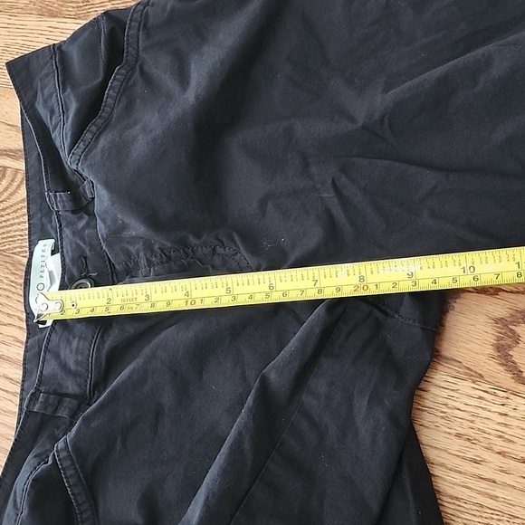 (2) Cleo Petites Slim Cargo Shorts Classic Black - Picture 7 of 9